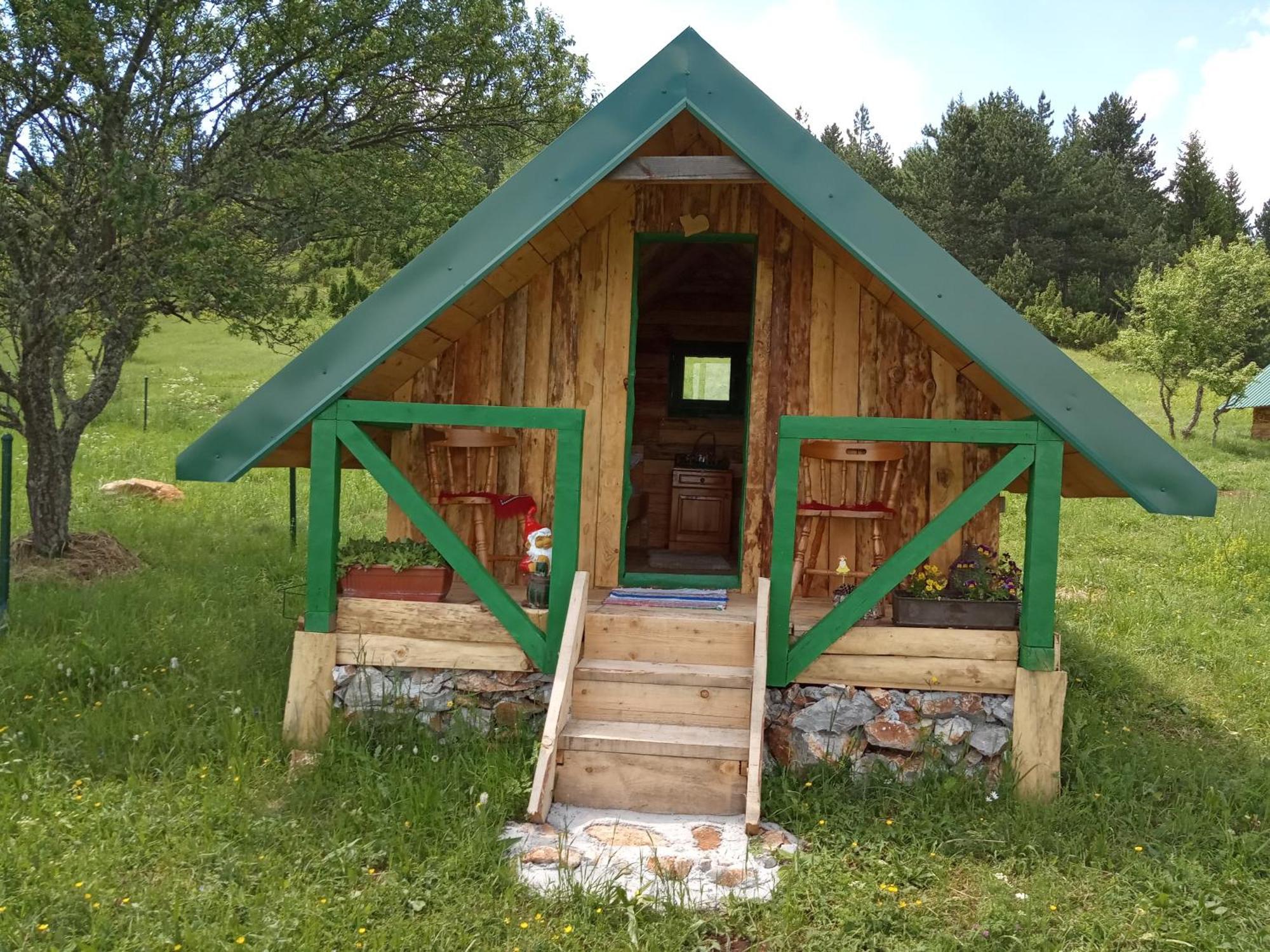 Bungalovi Mijakovici Pljevlja Luaran gambar