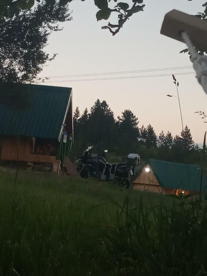 Bungalovi Mijakovici Pljevlja Luaran gambar