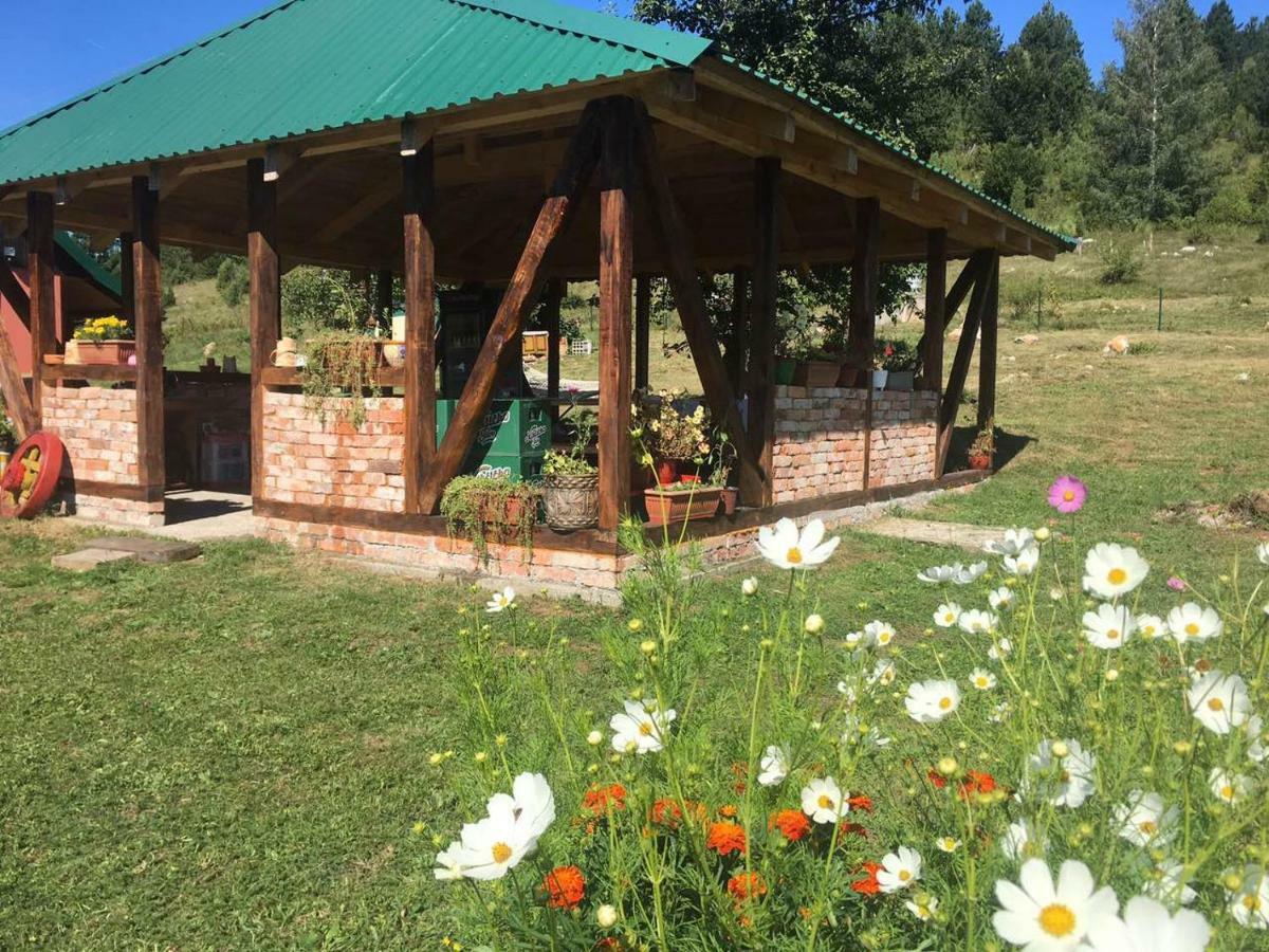 Bungalovi Mijakovici Pljevlja Luaran gambar