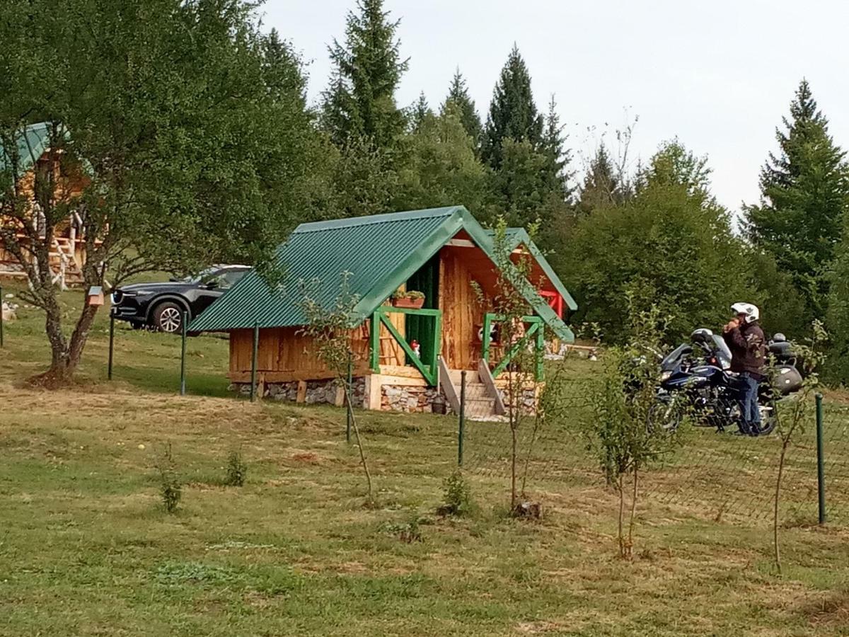 Bungalovi Mijakovici Pljevlja Luaran gambar